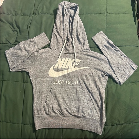 Nike Bundle - Picture 3 of 15